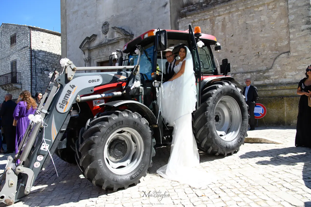 foto matrimonio in trattore